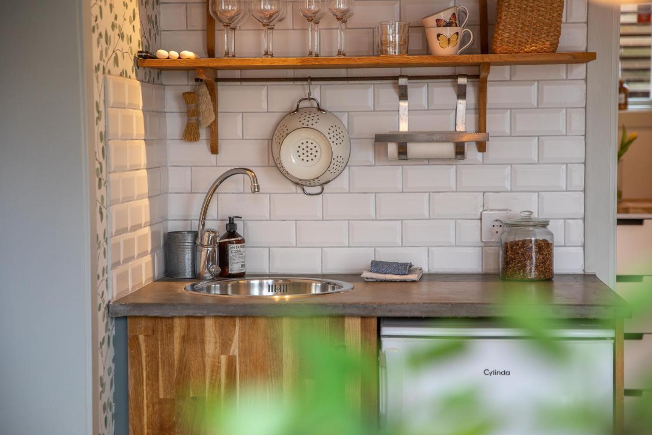 Vaxholms Bed & Breakfast エクステリア 写真